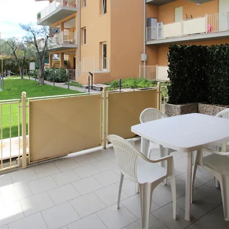 Apartment Il Piccolo By Interhome * Toscolano Maderno